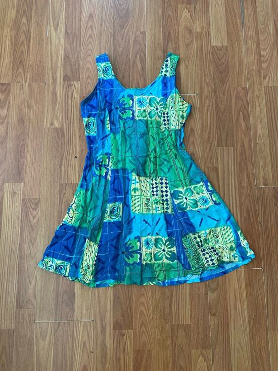 Big H Dresses & Skirts - Vintage Big H Designs Hawaiian Patchwork Floral Dress Made in Hawaii M